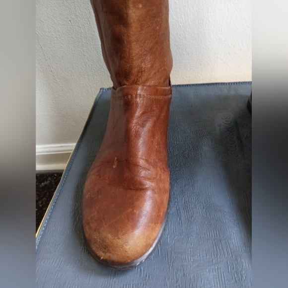 Stuart Weitzman Brown 100% Leather Made in Spain Knee High Boots size 7.5 - Picture 3 of 15